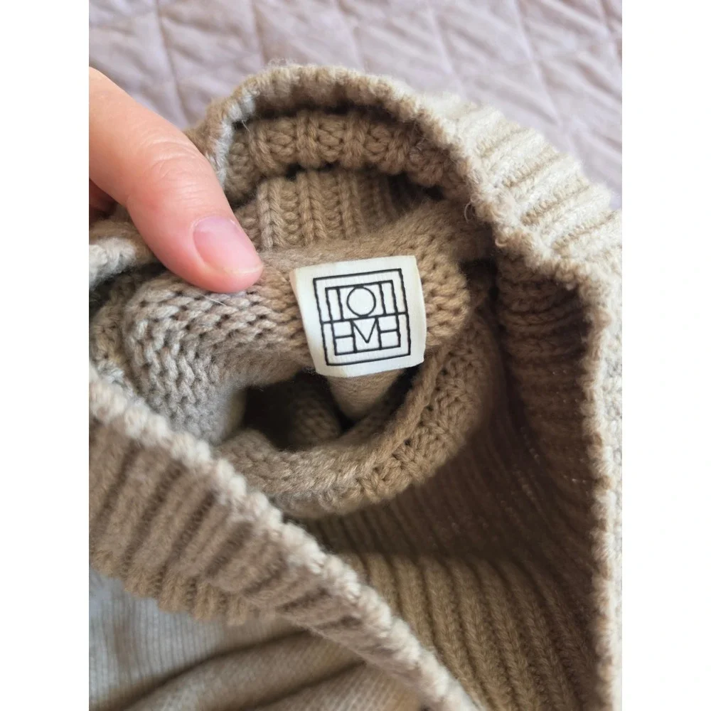 Toteme Cambridge Turtleneck Taupe Merino Cashmere Oversized Sweater sz XXS- S